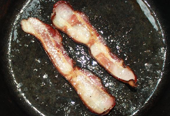 bacon in cast iron